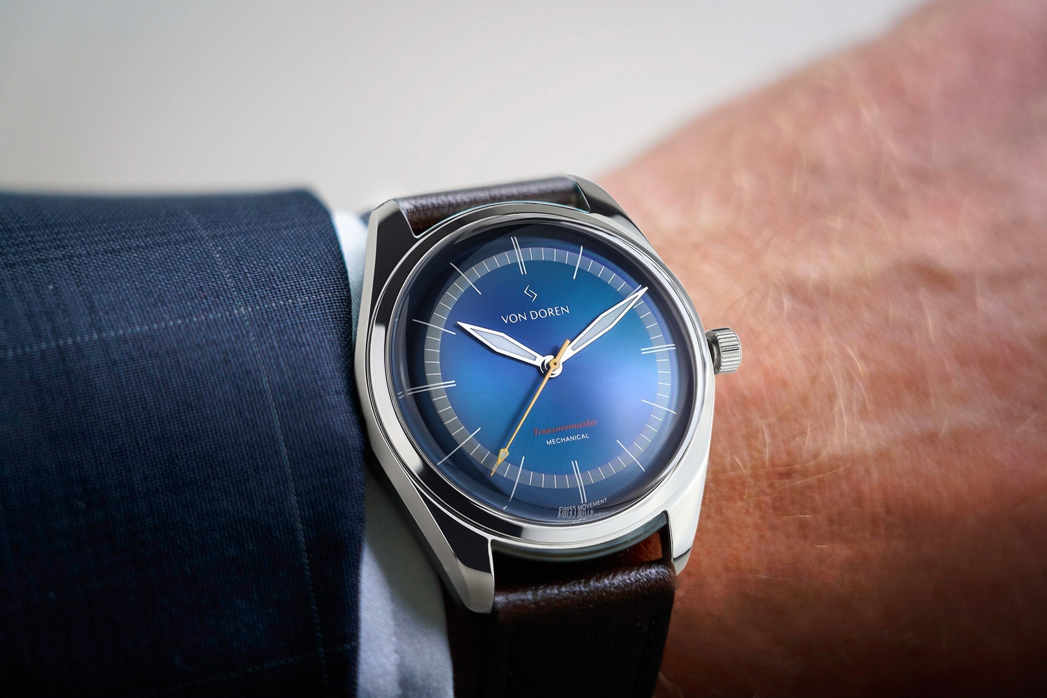 5 reasons why people should wear watches