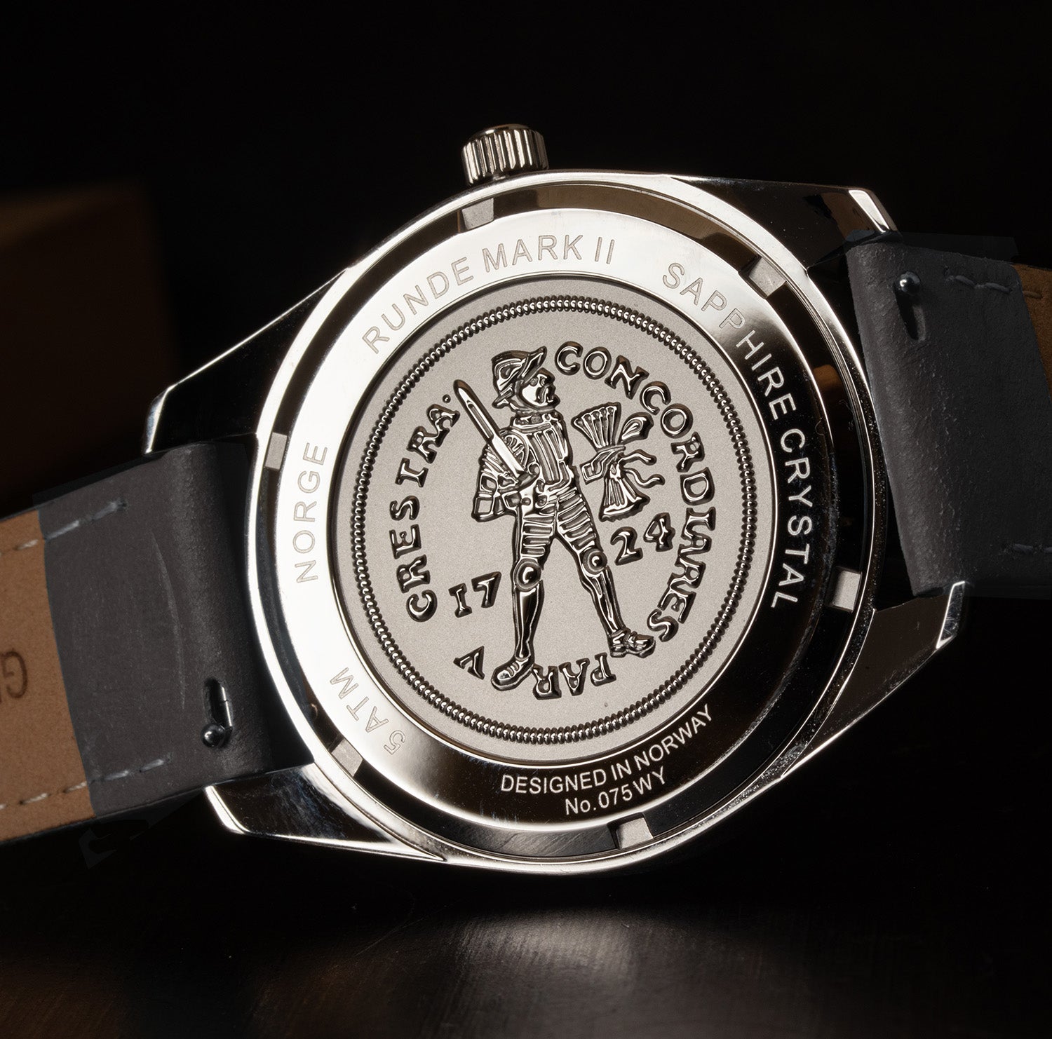 Von Doren klokke, Runde Mark II - baklokket.